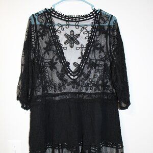 Women's Black V-Neck Sheer Crochet Lace Swim Cover Tunic Dress One Size